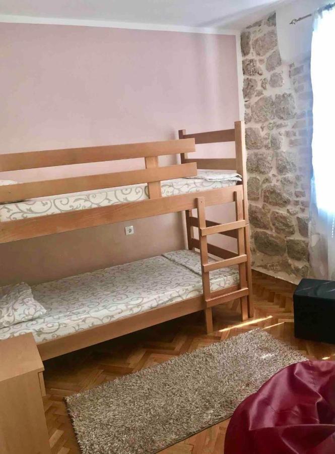 Cozy Little House Kotor Apartment Exterior photo